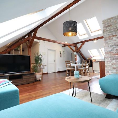 Beautiful And Romantic Penthouse With Two Terraces Bratislava Exterior photo